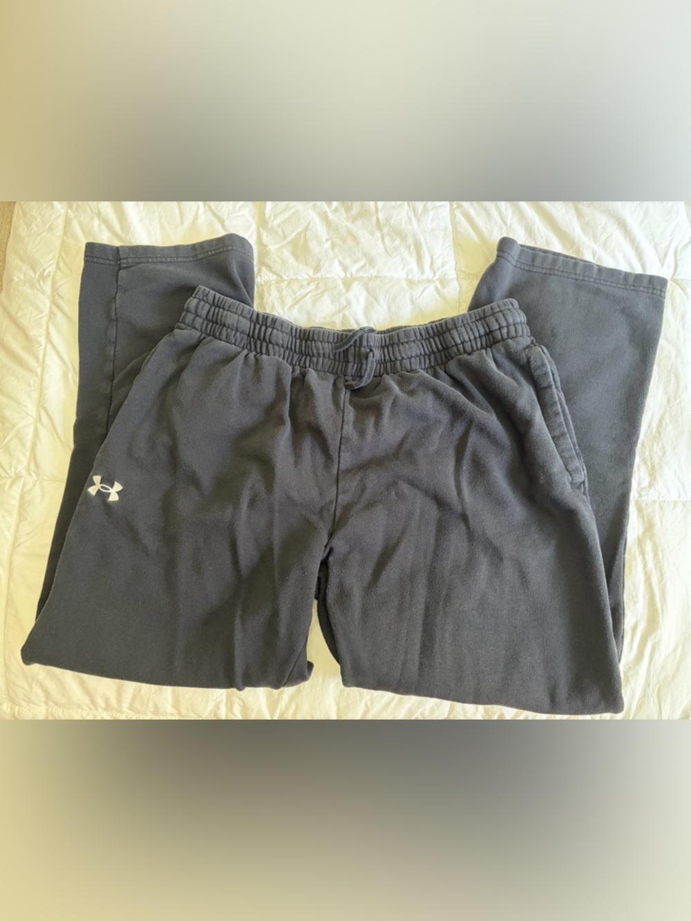 Underarmor Sweats - Picture 2 of 4